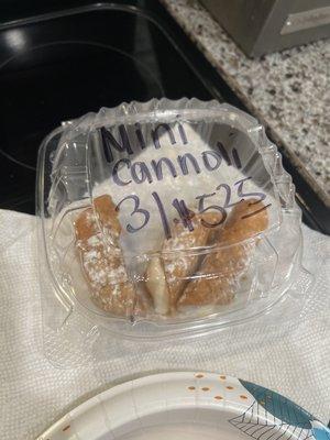 Mini cannoli