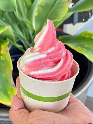 Lychee strawberry swirl