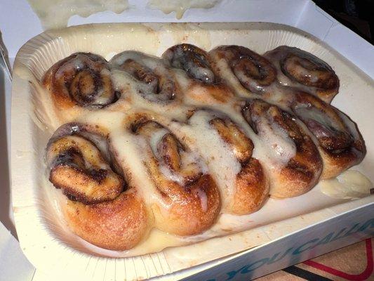 Cinnabon minis