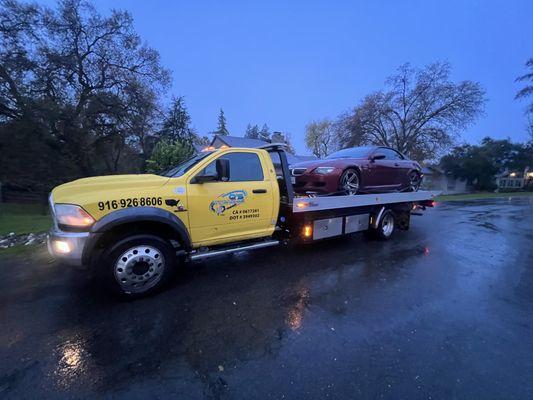 Q's towing will always provide the safest and timely manner experience for our customers to return for our services .