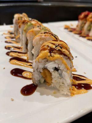 Tiger roll, sushi