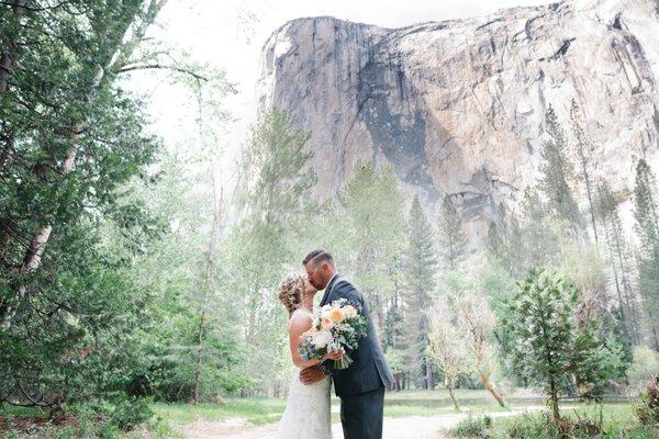 Yosemite Wedding Photographer based in Sonora, CA