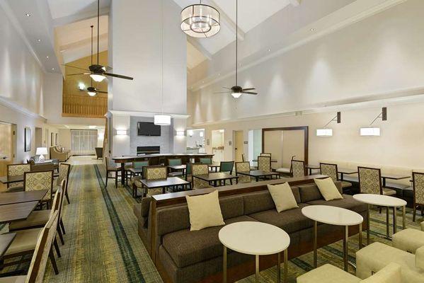 Homewood Suites by Hilton Phoenix-Metro Center