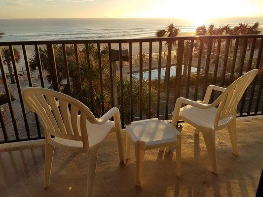 Balcony view at the Nautilus Inn