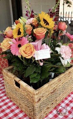 Flowers from my one year wedding anniversary done by Belmont's Florist. Would you look at that fullness and colorful arrangement!