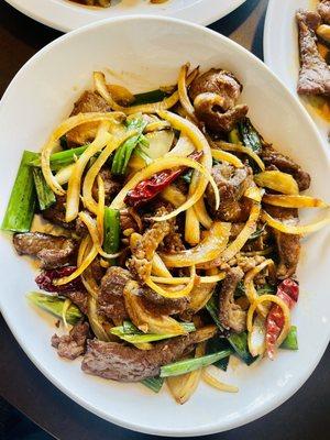 Mongolian Beef 蒙古牛