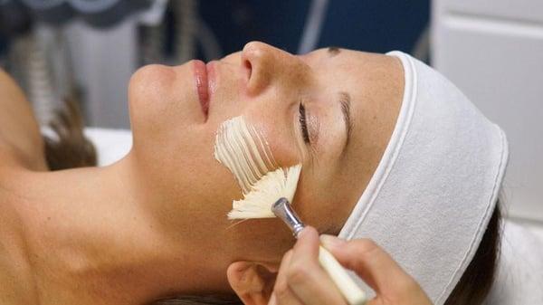 Relaxing facial