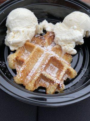 Waffle with Madagascar vanilla