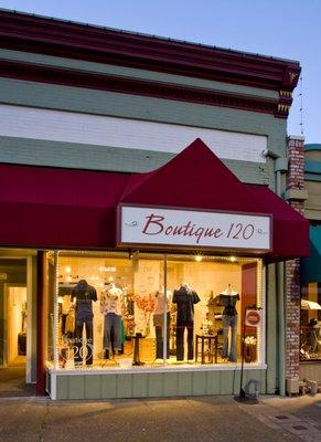 Boutique 120 Downtown Ukiah CA 2017