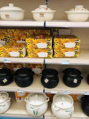 Ceramic Pots, perfect for herbal soups