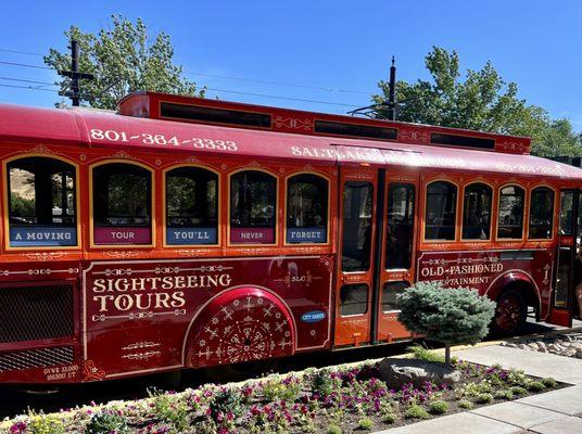 Trolley- picks up at Radisson Hitel