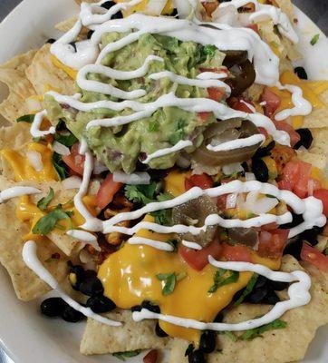 Nachos with guac