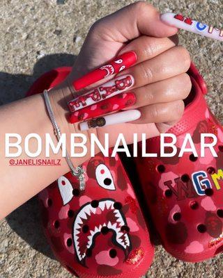 Bomb Nail Bar