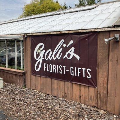 Gali's Flower & Garden Center