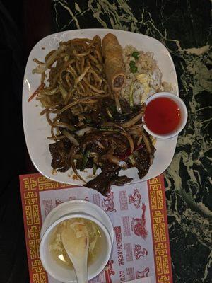 Mongolian beef combo. Comes with veggies egg roll, fried rice, chow mean and soup.