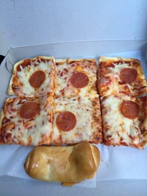 Cold pepperoni pizza & a pepperoni roll...Saturday's are made for this!!