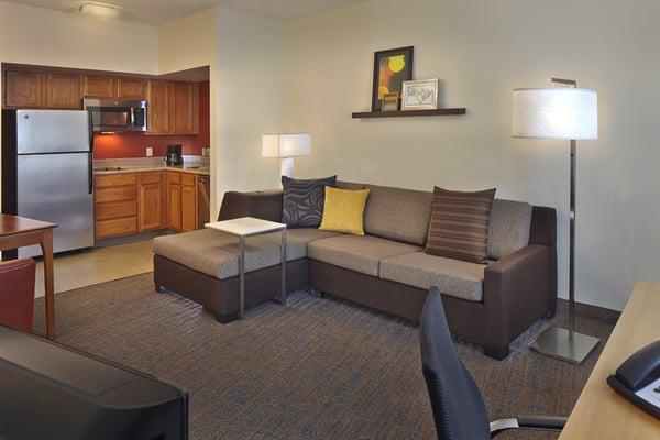 Residence Inn Philadelphia Conshohocken One-Bedroom Suite - Living Area