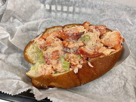 Lobster roll. Yes, it's tasty!