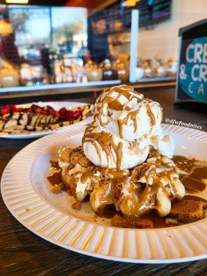 Biscoff Cookie Buttee Waffle w/ 2 scoops of Cookie Butter ice cream