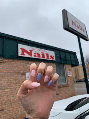 Blossom Nails