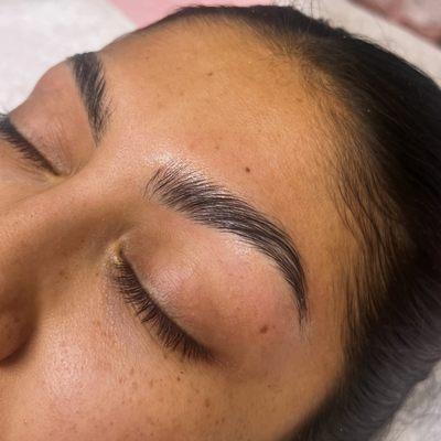 Brow lamination + reshape