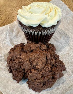 Chocolate cupcake with vanilla frosting and brownie cookie