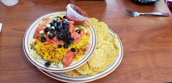 4J's Large Taco Salad -  It was more than enough to satisfy my appetite.