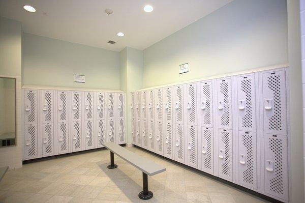 Enjoy luxurious Locker Rooms at Flamingo Park Tennis Center.