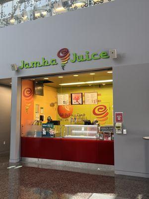 Jamba Juice Store Front, Recreation & Wellness Center, California State University, East Bay, Hayward, CA.