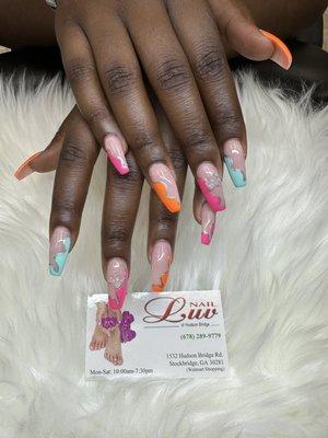 Nail Luv Off Hudson Bridge