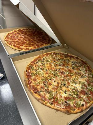 28" Giant Pizza