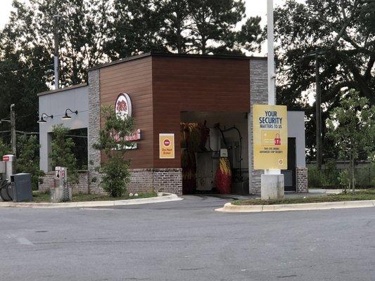 They have a car wash. Didn't clean the wheels, hood, roof or tailgate of my Ford Flex.