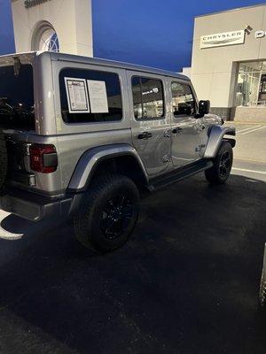 2021 Jeep Wrangler Unlimited Sahara Altitude