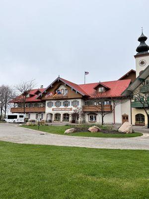 Bavarian Inn hotel building