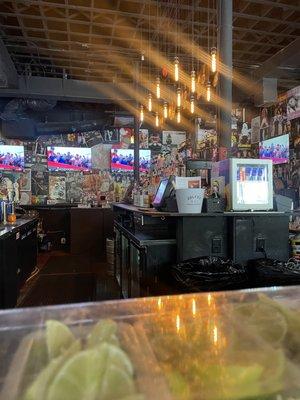 Bar area with tv