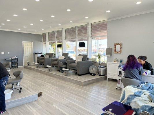 Riviera Nail Salon