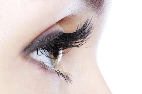 We proudly use Xtreme Lashes products.