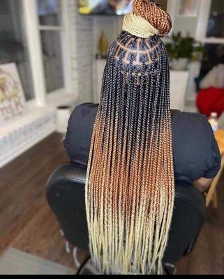 Medium Knotless Box Braids