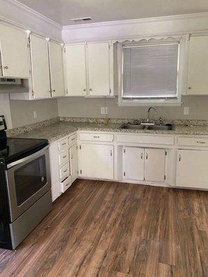 In love with this kitchen!