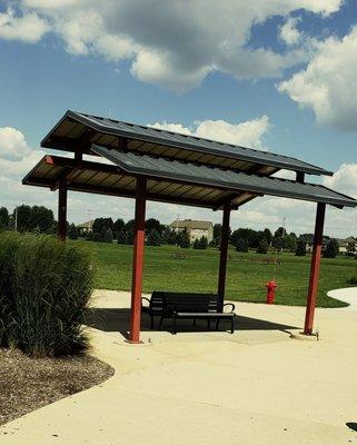 Outside waiting table at Stephen Persinger Fitness center