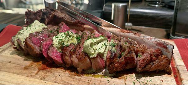 Tomahawk Steak