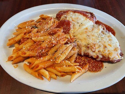 Chicken Parmigiana and Penne a la Vodka!