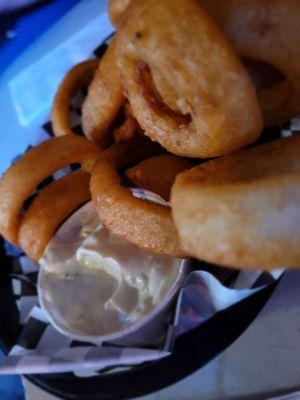 Best onion rings ever.