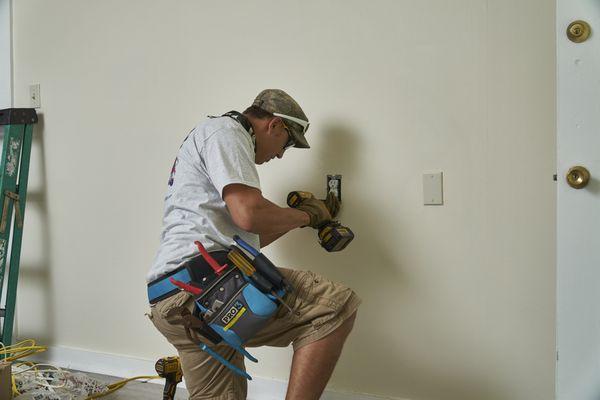 Kennedy Electric - Residential Electricians serving Citrus, Hernando, and Pasco Counties