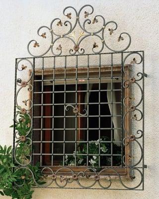 DECORATIVE SECURITY WINDOW BAR