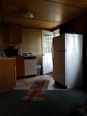 Cabin 4 kitchen area and entrance