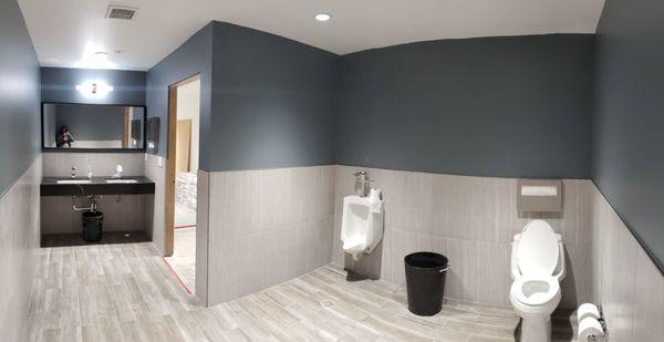 commercial bathroom restoration and remodeling