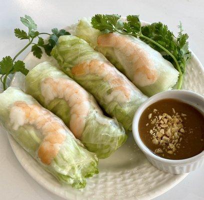 This is the best salad rolls in town!