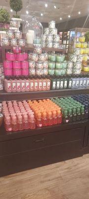 Bath & Body Works