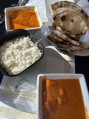 Butter chicken, Garlic Naan, garlic cheese naan